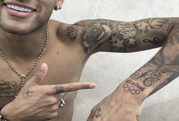 O Que Significam Os Simbolos Das Tatuagens De Neymar