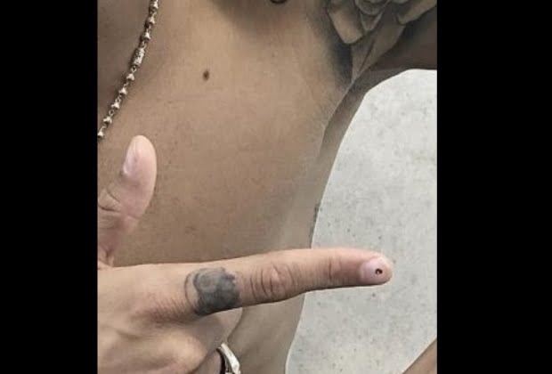 O Que Significam Os Simbolos Das Tatuagens De Neymar