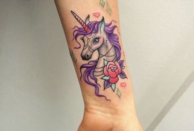Tatuagens Femininas 70 Imagens E Diversos Simbolos Com Significados Marcantes